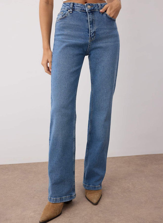 trendyol Light Blue High Waist Comfort/Flexible Flared F Flare Jeans - Image 3