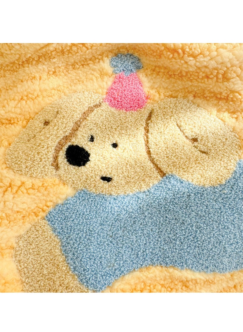 Towel Embroidery Pillow And Blanket Can Be Used For Both Car And Sofa Cushions, Suitable For Travel, Airplanes, Trains, Beds, Offices, And Rest  - Image 4