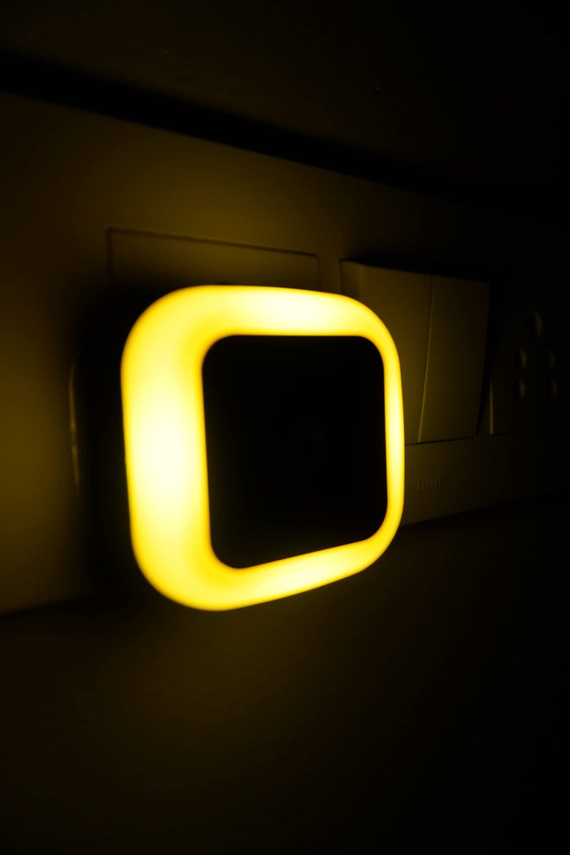 HOARD Sense Light 0.5W Automatic Sensor Smart LED Night Lamp (Yellow) Pack of 1 - Image 2