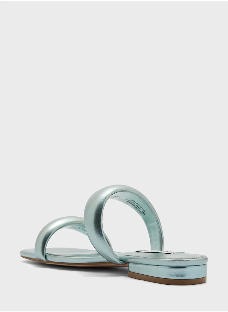 STEVE MADDEN Multi Strap Flat Sandals