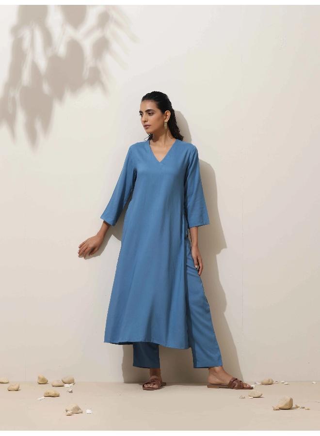 trueBrowns Blue Viscose Kurta Pant Set - Image 2