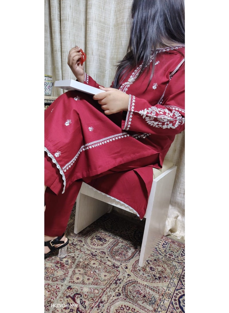 Fabric Pakistani Lawn Embroidery Stitched 2-Piece – 2026 Collection. - Image 2