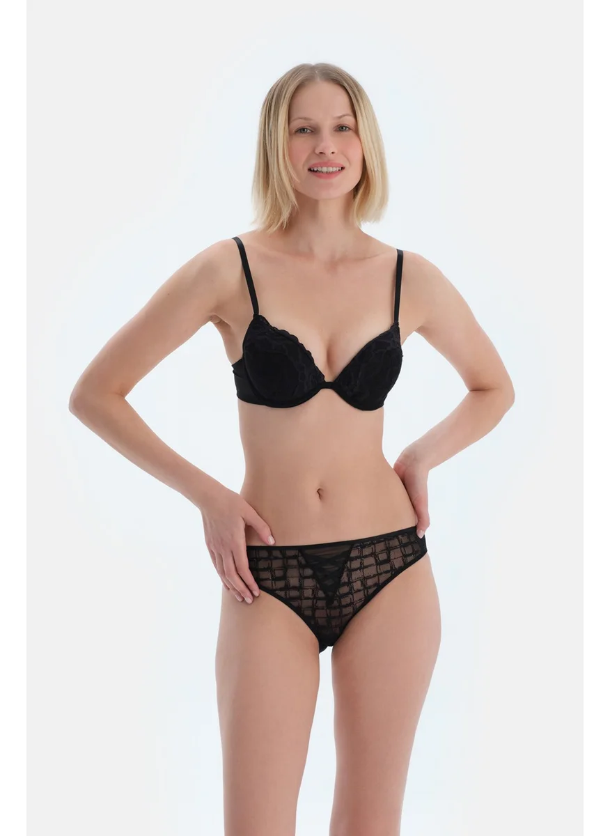 داجي Black Front Zigzag Detailed Lace and Tulle Brief Panties