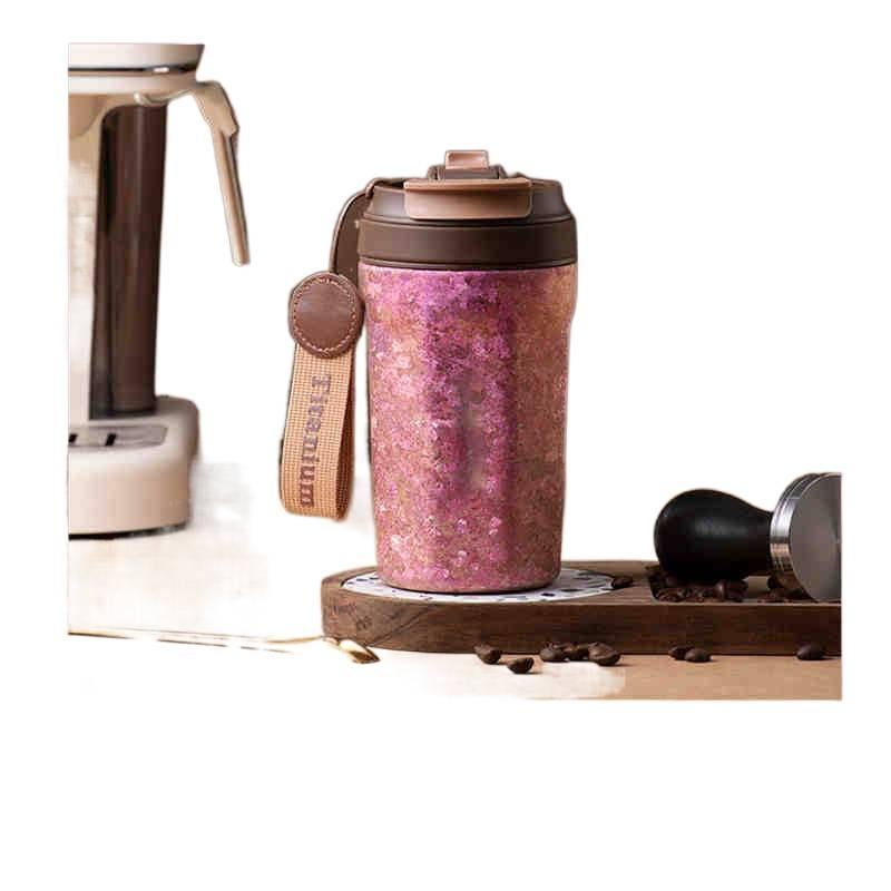 420 ml Coffee Mug with Easy Carry Handle and Sipper Lid Red Colour , for Desk Setup - Image 1