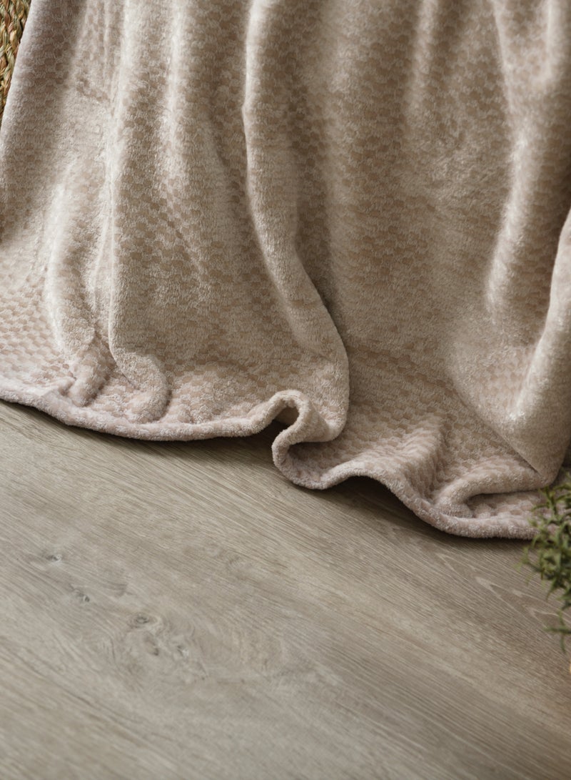 MORANO Morano Velvet Blanket – Dyed Model, 220x240 CM, Luxuriously Soft Polyester Throw, Lightweight Warm Blanket for Bed or Sofa – Elegant Colors for all Home Styles  - Image 3