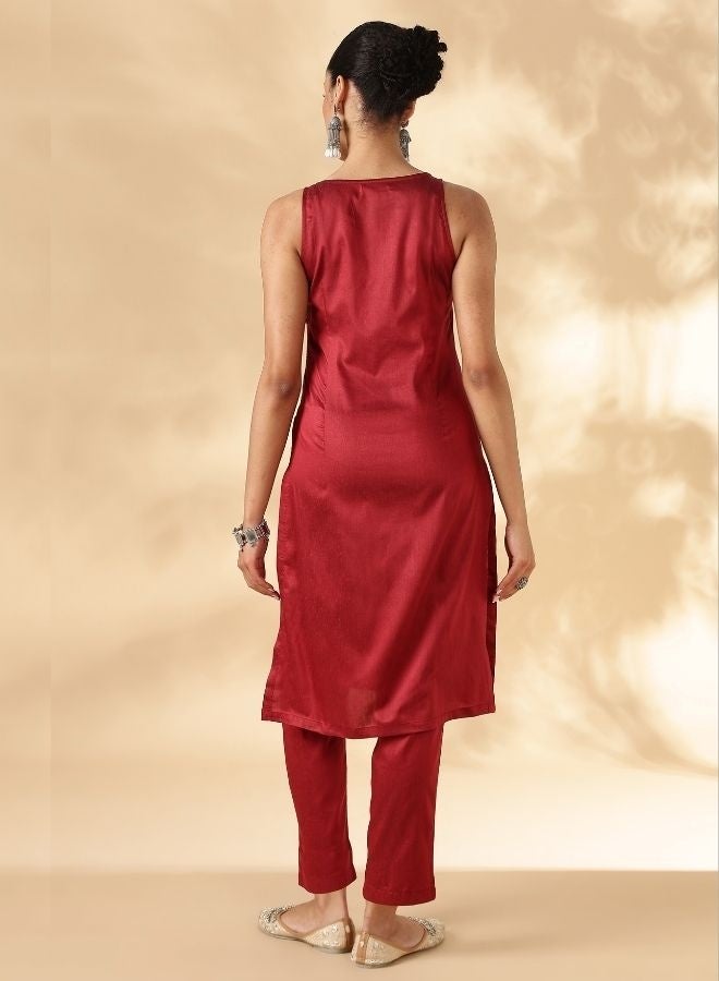 Abhishti Red Solid In cut Kurta with Narrow Straight Pants - Image 5