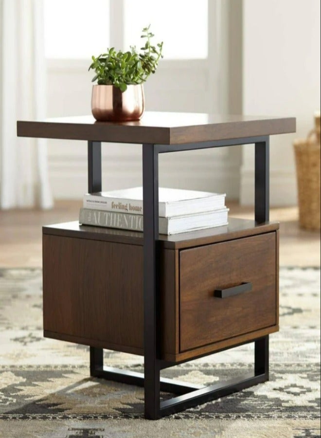 hodge Side table