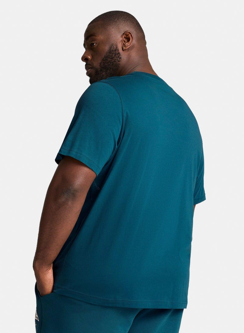 PUMA SQUAD Big Graphic Tee - Image 3