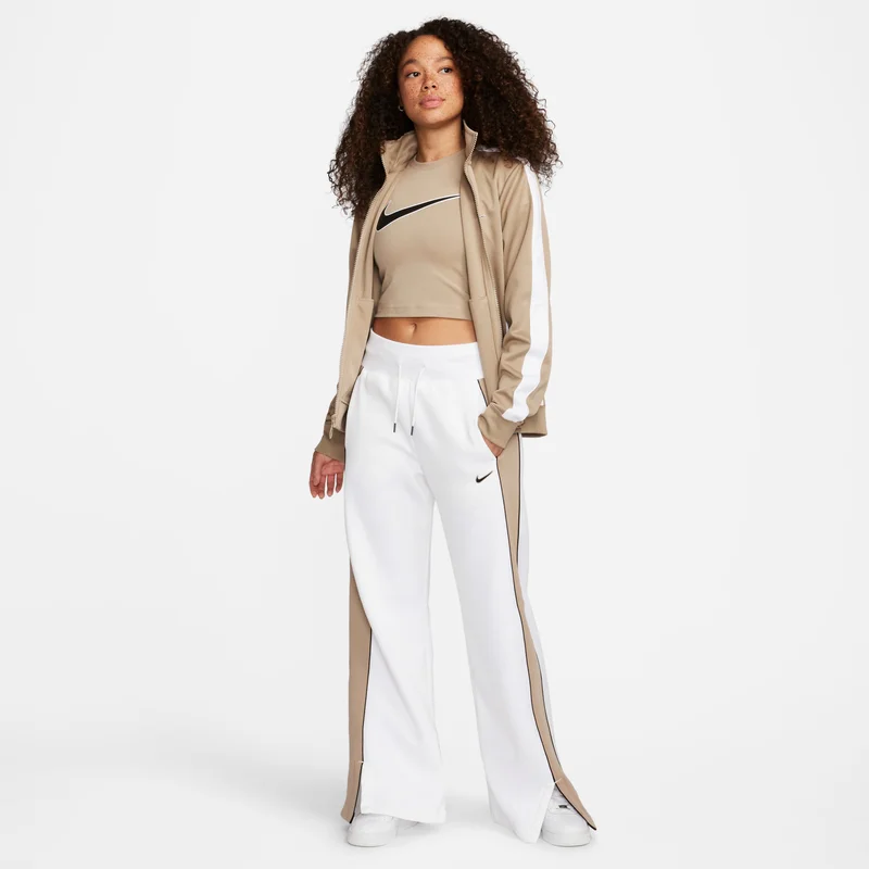 Nike Women's Sportswear Essential Crop Top