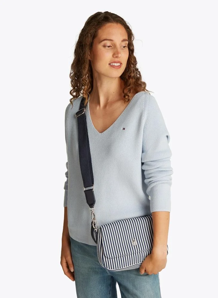 TOMMY HILFIGER CONVERTIBLE CROSSBODY BAG