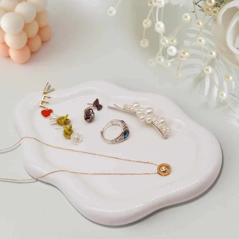 Samchilderlan Ceramic Jewelry Dish for Women, Jewelry Tray Trinket Dish, Irregular Cloud Shape Ceramic Plate, Watch Keys Tray Ring Dish Holder for Mother's Day/Christmas/Thanksgiving/Birthday Gift(White) - Image 2
