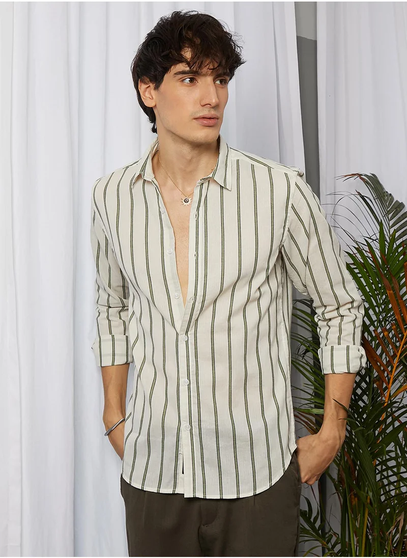 Campus Sutra Campus Sutra Men's Saltbox Beige & Sage Green Lined Halo-Striped Shirt For Casual Wear | Spread Collar | Long Sleeve | Button Closure | Shirt Crafted With Comfort Fit For Everyday Wear