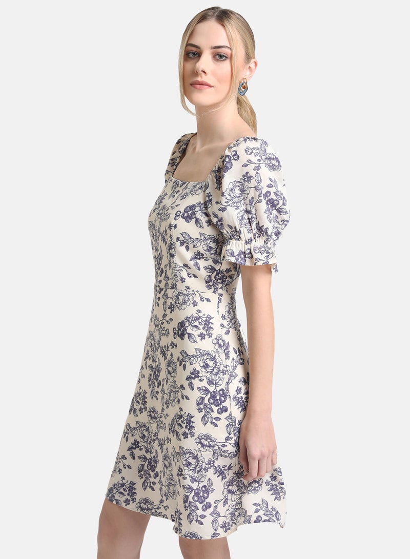 Kazo Printed Mini Dress With Puff Sleeves  - Image 2