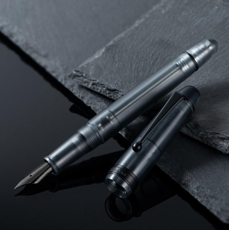 Asvine V126 Vacuum Filling Fountain Pen, Matte Black Acrylic Extra Fine Nib, Large-Capacity Pen with Gift Case - Image 3