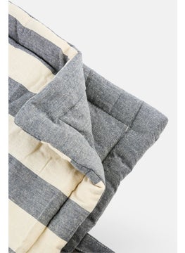Muy Mucho Quilted Pet Blanket 100 x 80 x 2,5 cm, Grey/White  - Image 4