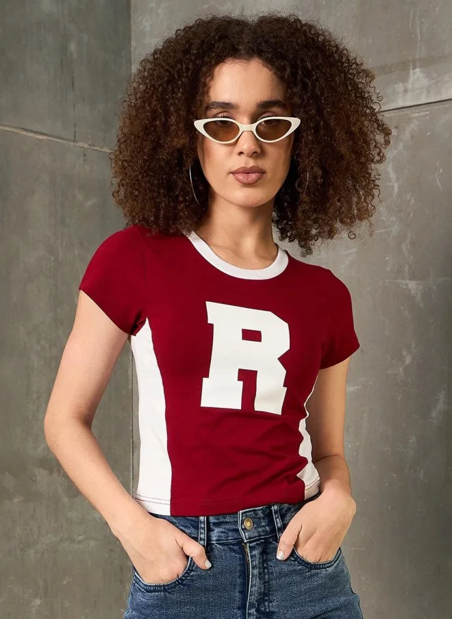 ساسافراس Maroon Colourblocked Crop T-Shirt for Women