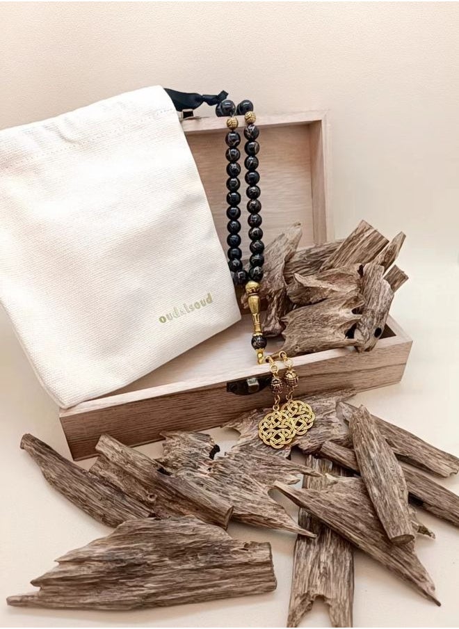 60g Cambodian AA Grade Agarwood and Prayer Beads Gift Set - pzsku/ZB382EB86F064A8A24DB1Z/45/_/1706881293/3f0bb2f4-5fbd-4709-b3ac-83f45c599591