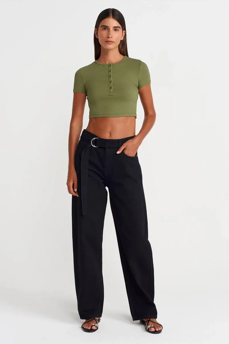 Dilvin Olive Green DILVIN Slim Fit Crop Blouse With Buttons for Women | Best Price UAE