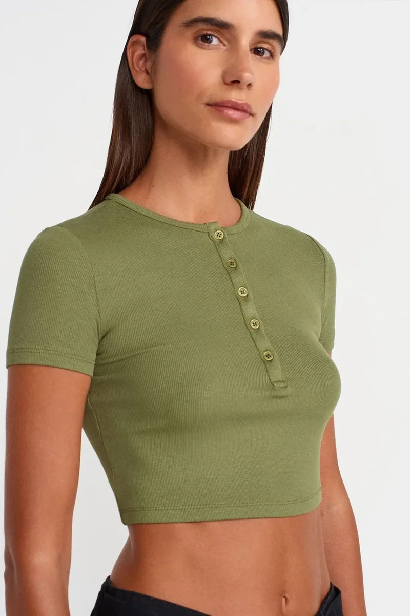 Dilvin Olive Green DILVIN Slim Fit Crop Blouse With Buttons for Women | Best Price UAE