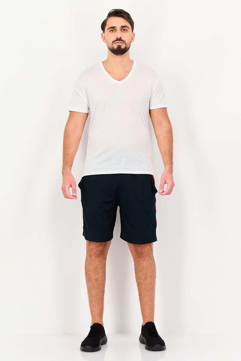 UNDER ARMOUR شورتات تدريب فضفاضة للرجال، أسود - Image 4