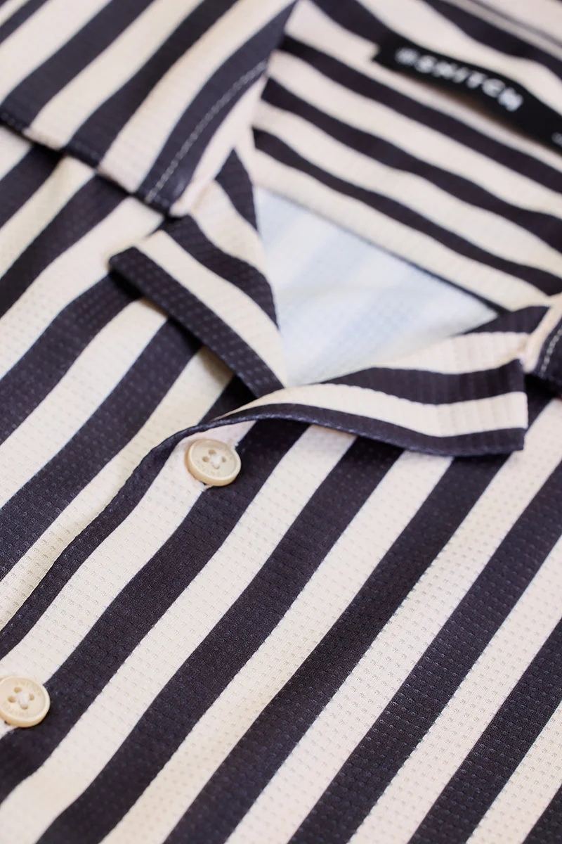 سنيتش Black Striped Half Sleeve Boxy Casual Shirt