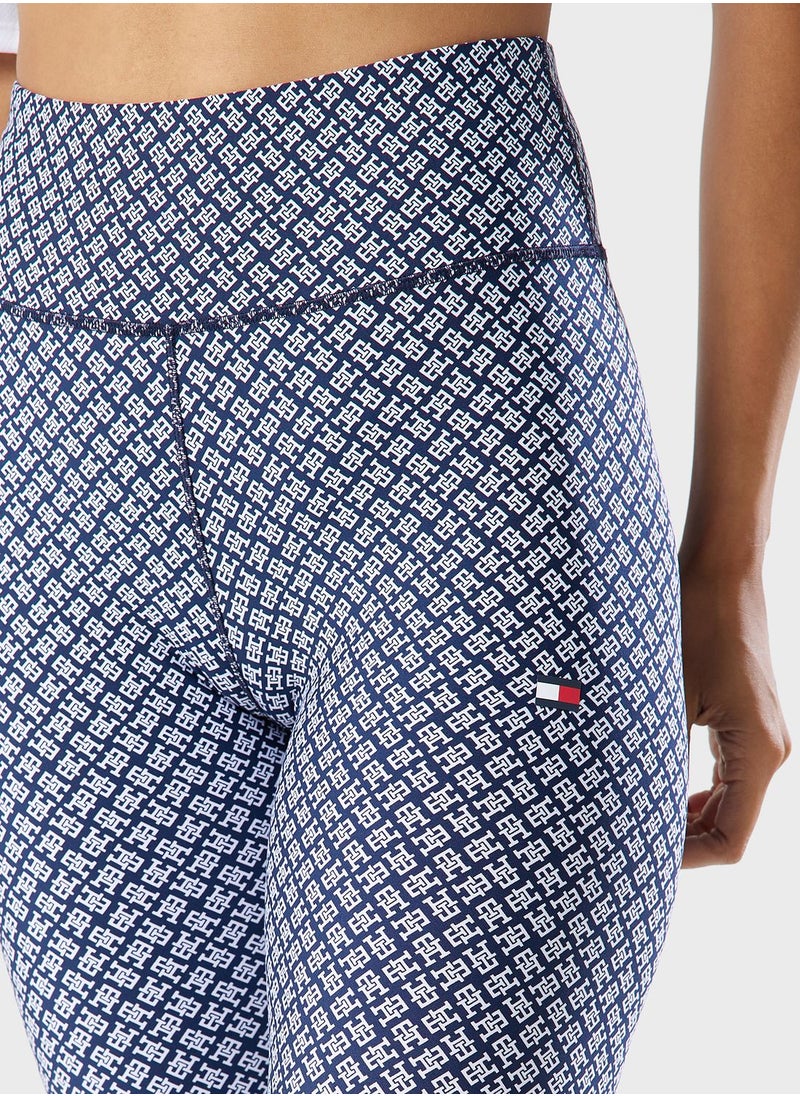 Essential High Waisted Leggings - pzsku/ZB386D60D8DEFC36022C9Z/45/_/1710418617/0129c88d-4a35-4485-b299-12fcaa17a9b1