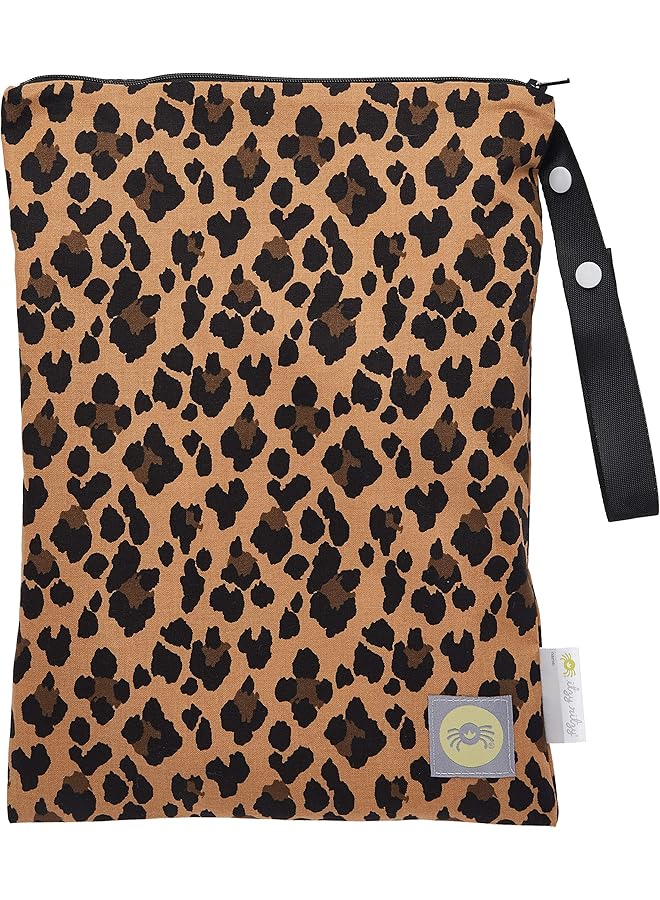Itzy Ritzy Sealed Wet Bag With Adjustable Handle Washable And Reusable Wet Bag With Water Resistant Lining Ideal For Swimwear Diapers Gym Clothes And Toiletries Measures 11" X 14" Leopard Medium - Image 1