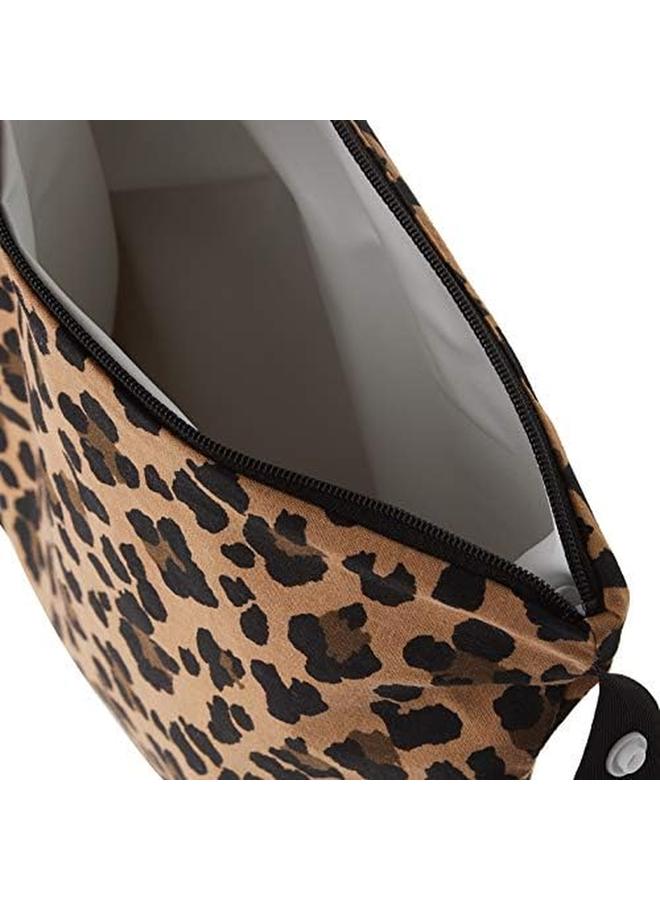 Itzy Ritzy Sealed Wet Bag With Adjustable Handle Washable And Reusable Wet Bag With Water Resistant Lining Ideal For Swimwear Diapers Gym Clothes And Toiletries Measures 11" X 14" Leopard Medium - Image 4