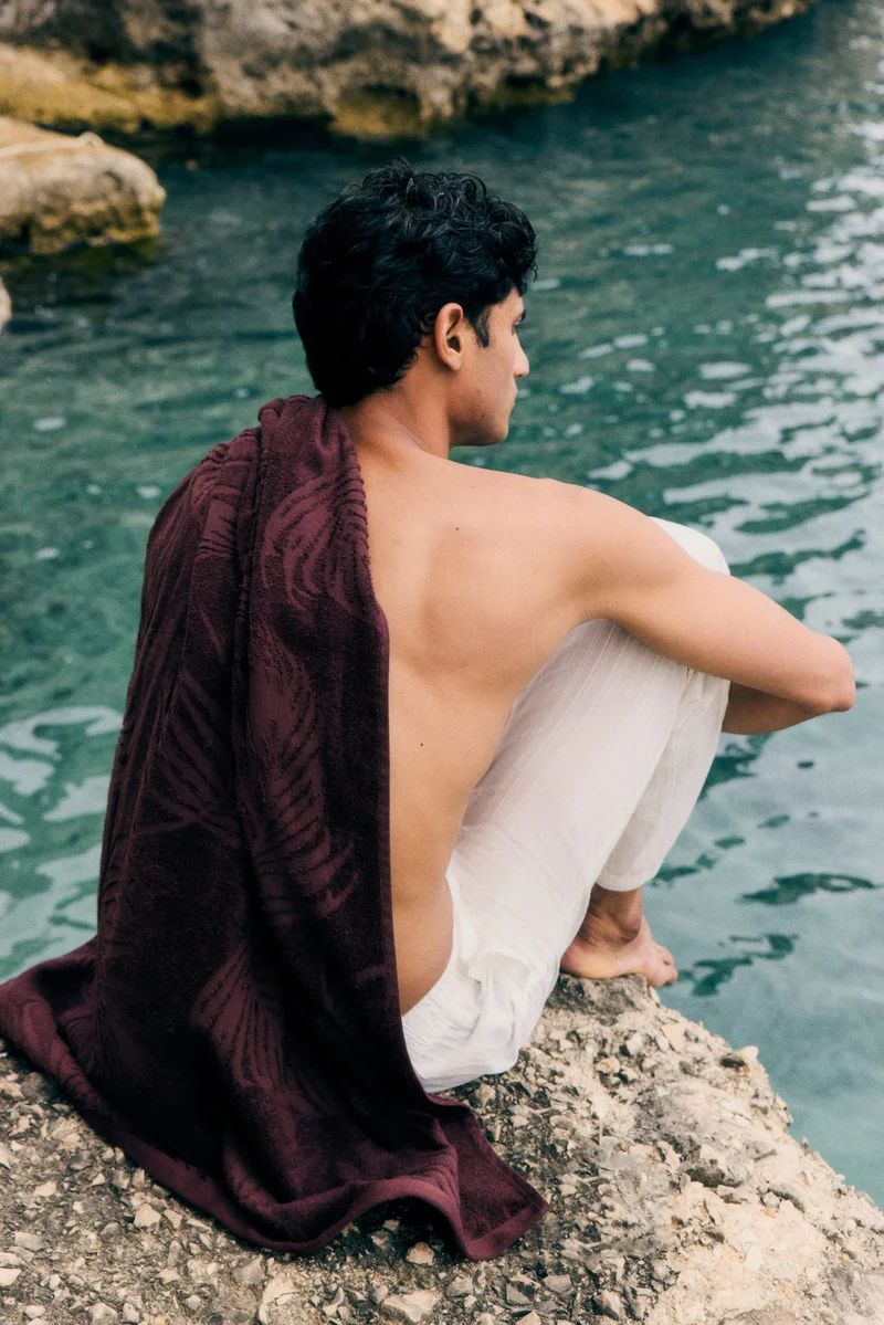 H&M Cotton terry bath towel