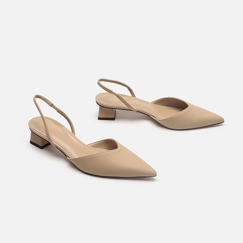 2024 New Summer Simple Closed-Toe Sandals for Women, Pointed Toe Square Heel Sandals, High Heel Thin Strap Large Size Fashion Shoes - Image 5