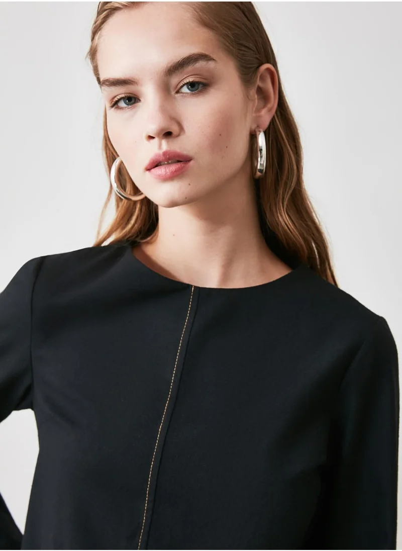 trendyol Crew Neck Pleat Detail Dress