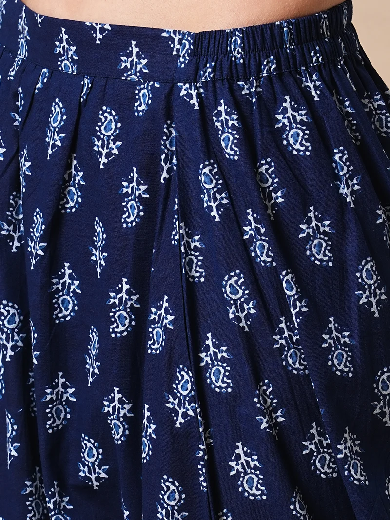 globus Women Paisley Printed Cotton Tunic & Harem Pants