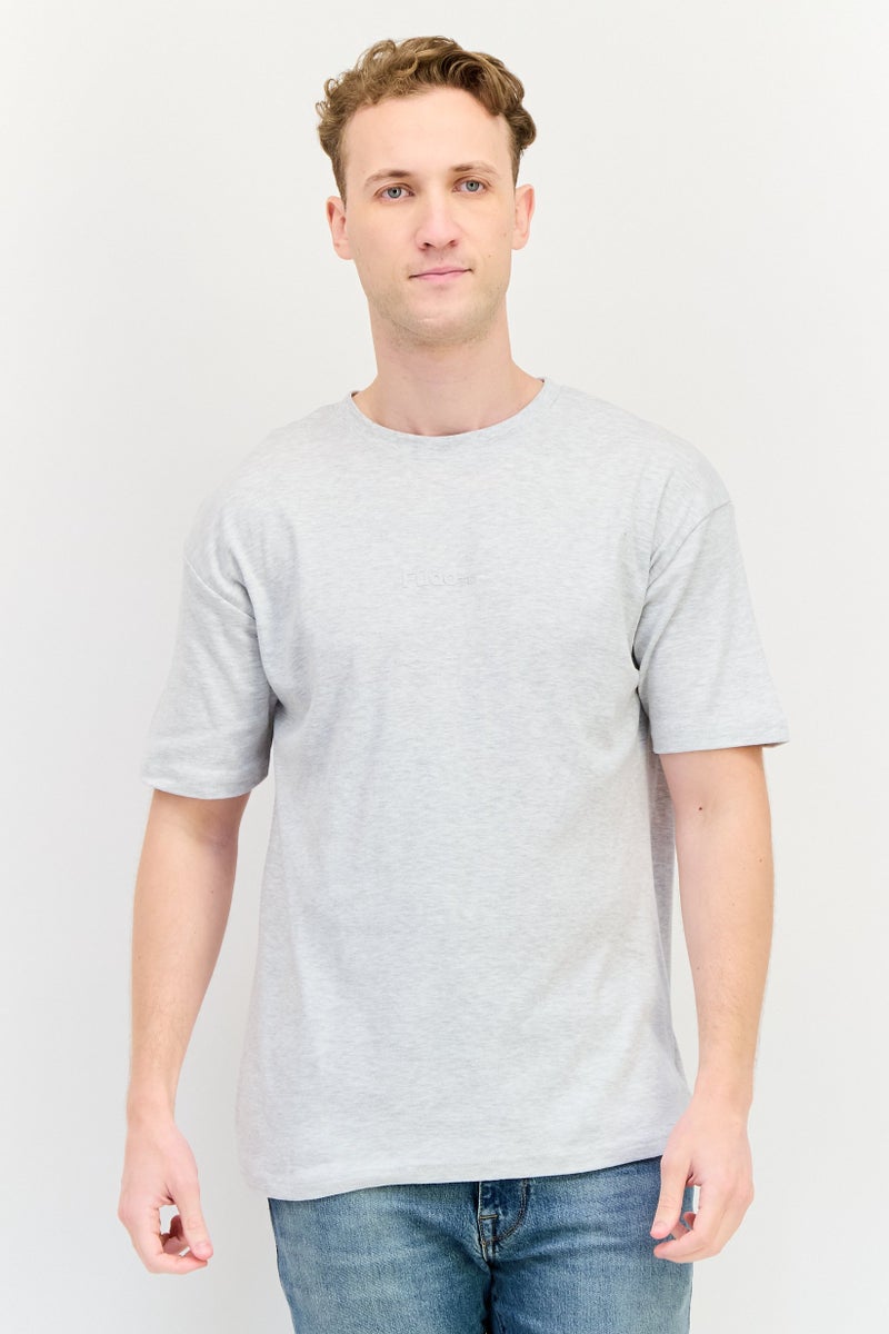 Fudo Men Crew Neck Short Sleeve Brand Logo T-Shirt, Light Grey - Image 1