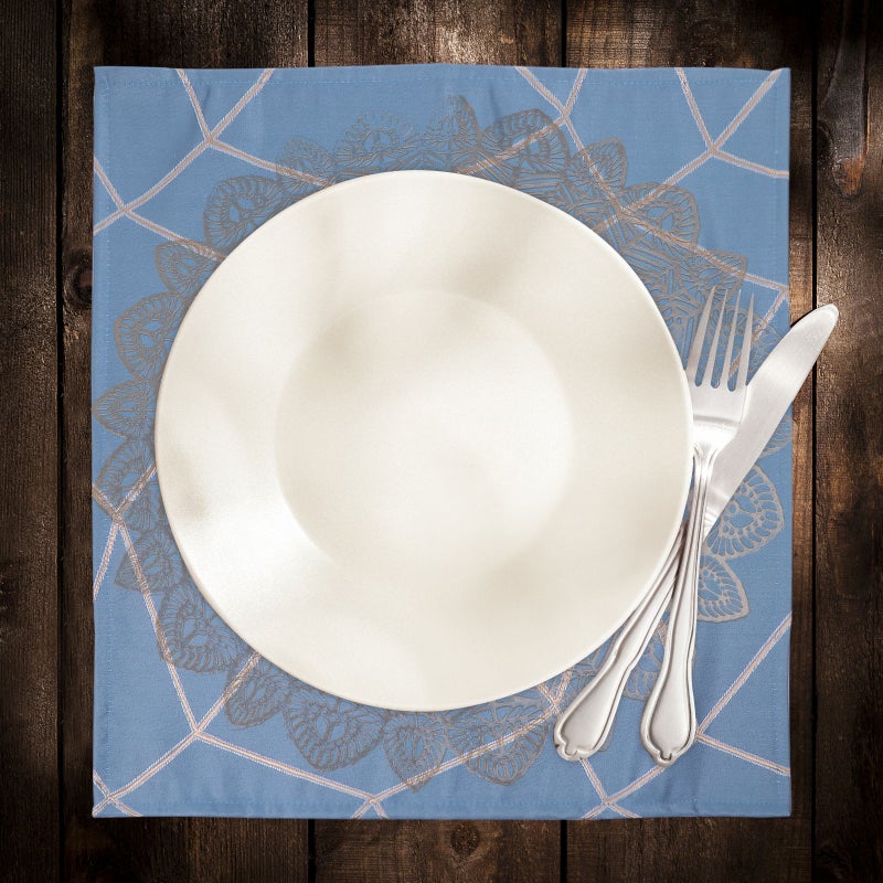 2Pcs Hollow-out Placemat Heat Insulation Mat Table Decor - Image 3