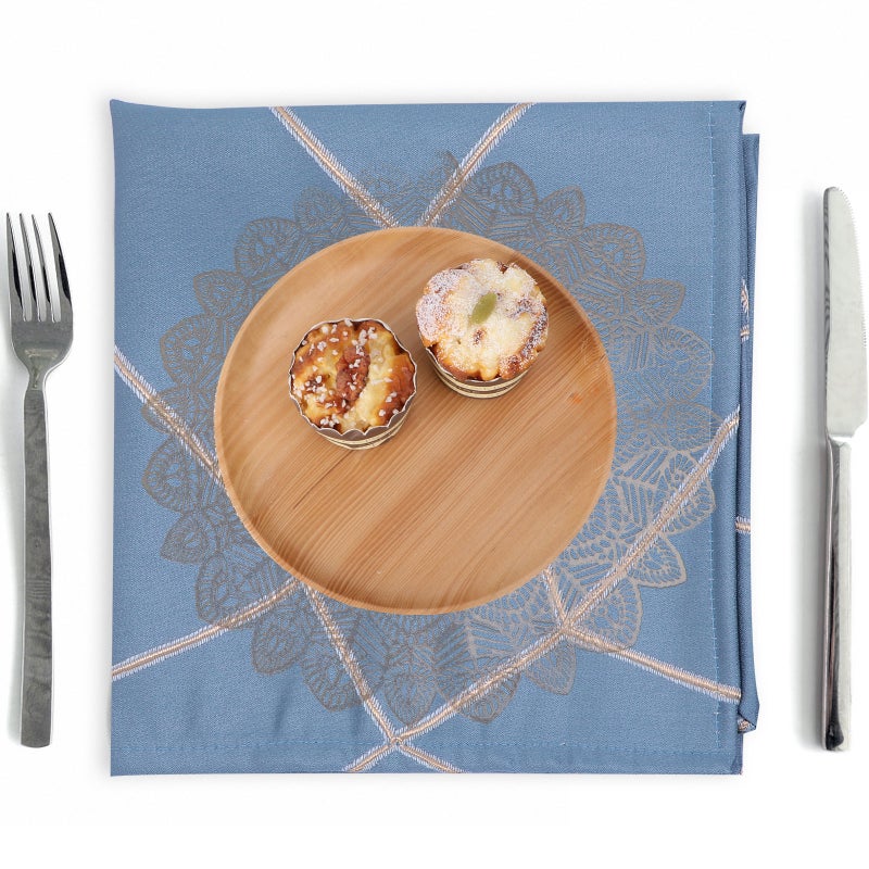 2Pcs Hollow-out Placemat Heat Insulation Mat Table Decor - Image 1