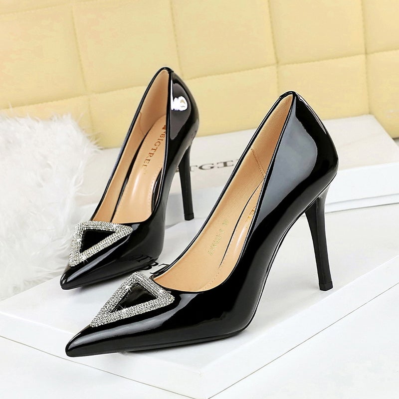 6122-3K36 Banquet High Heels Stiletto Heel Shiny Patent Leather Shallow Mouth Pointed Shining Rhinestone High Heel Shoes - Image 2