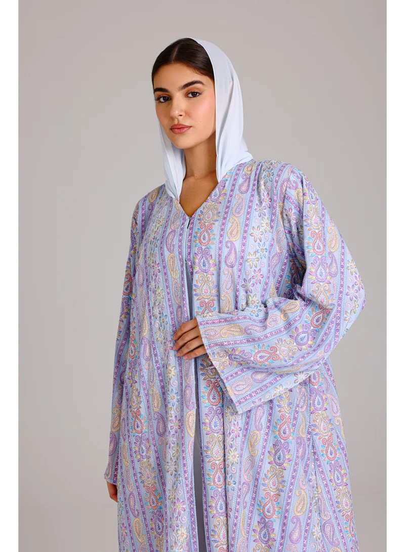 اكسا عباية قصة واسعة نقوش ربيعية بنفسجي