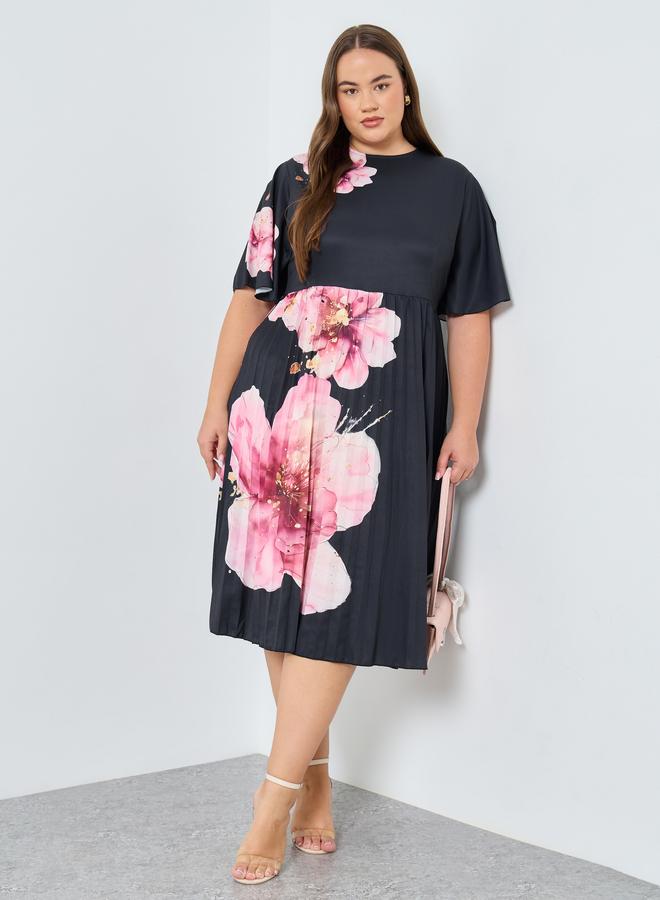 Styli Plus Size Black Floral Midi Dress