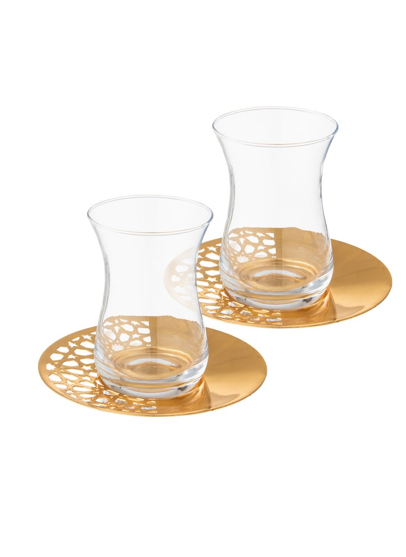 Dania - A tea set consisting of 6 tea cups and 6 saucers, metal, golden color, with an engraving on the saucer, a beautiful and elegant design. - Image 1