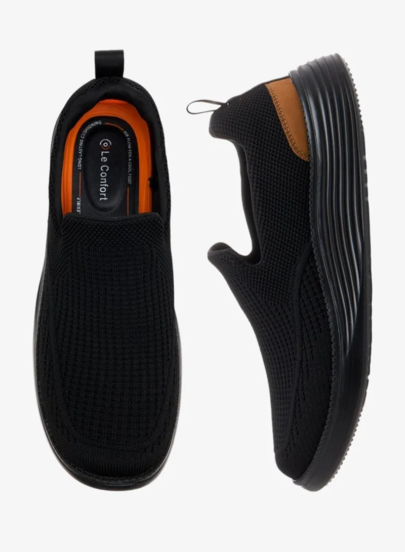 لو كونفورت لوفرز سليب أون بنقوش مع شريط سحب