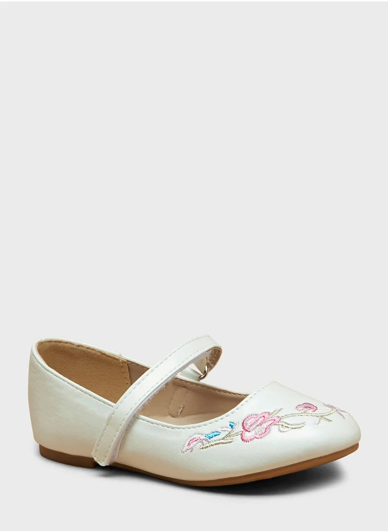 shoexpress Kids Slip On Ballerinas