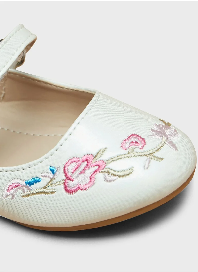 shoexpress Kids Slip On Ballerinas