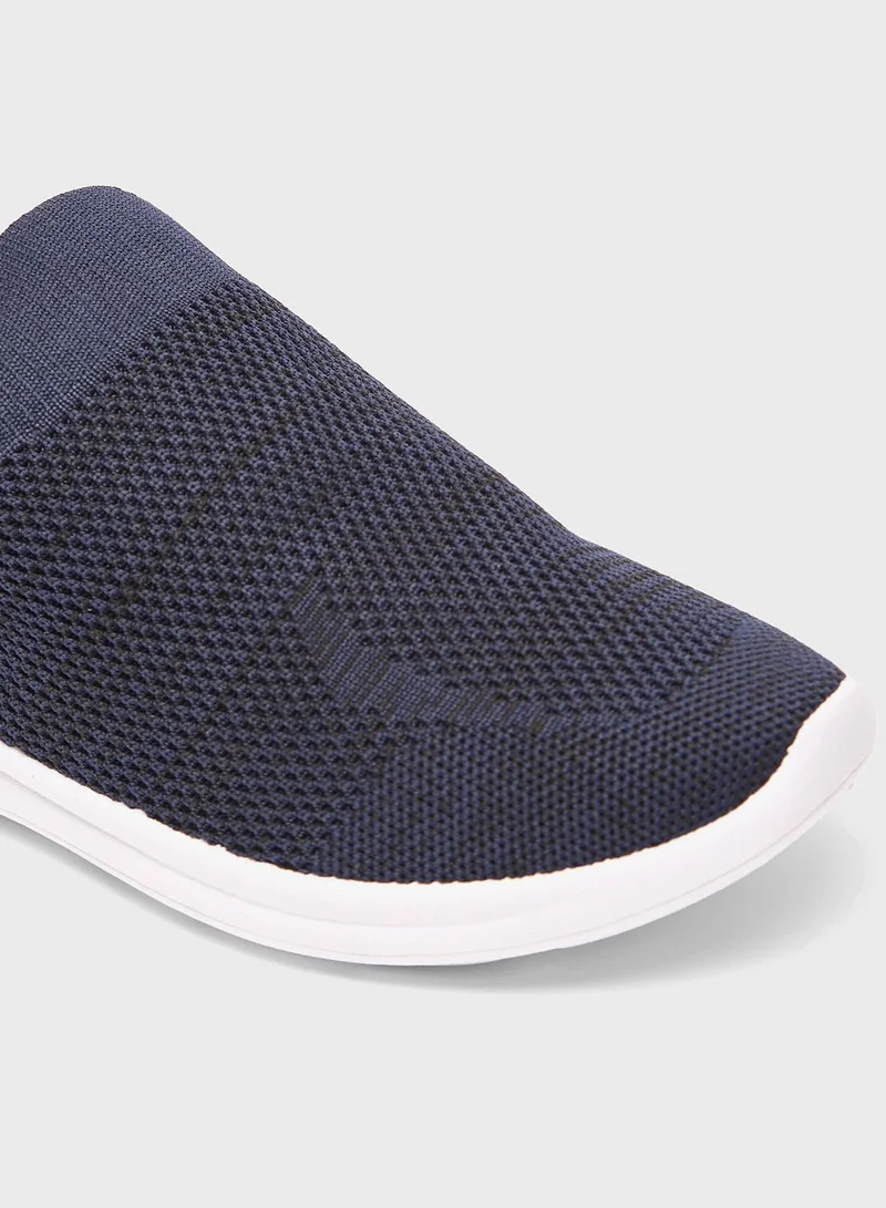 Oaklan by Shoexpress Youth Low Top Slip On Sneakers