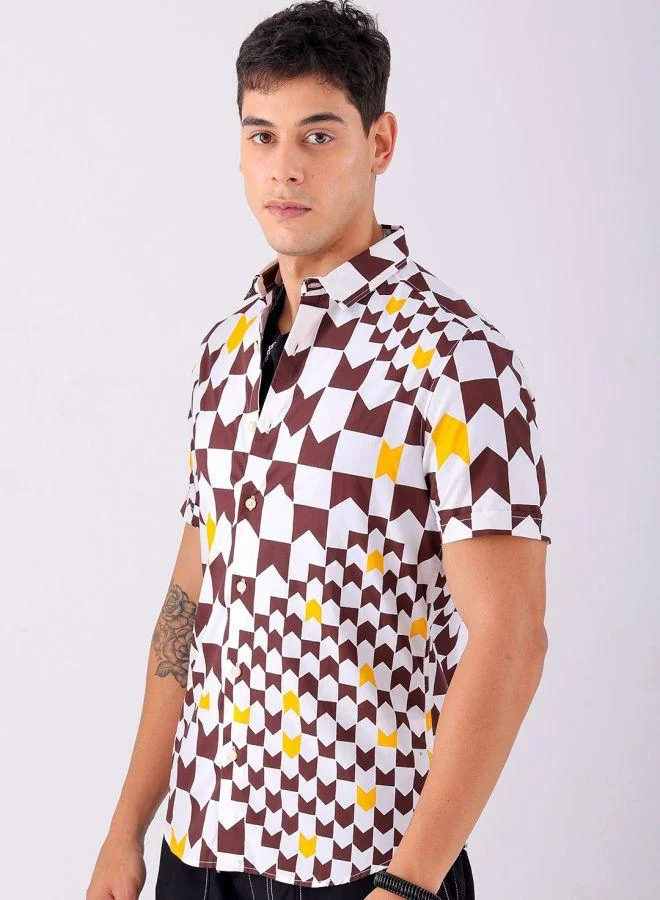 The Indian Garage Co Men Slim Fit Psychedelic Half Sleeves Cutaway Collar Casual Shirt