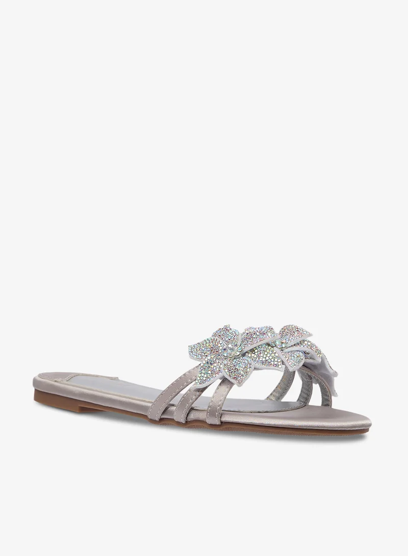 Khizana Flat Sandals