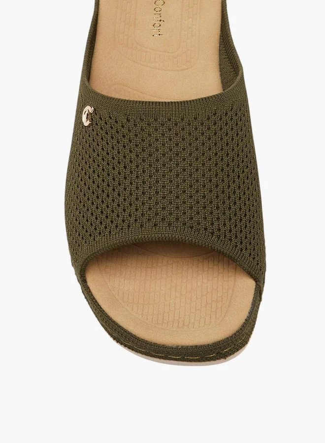Le Confort Flyknit Textured Slip-On Comfort Sandals