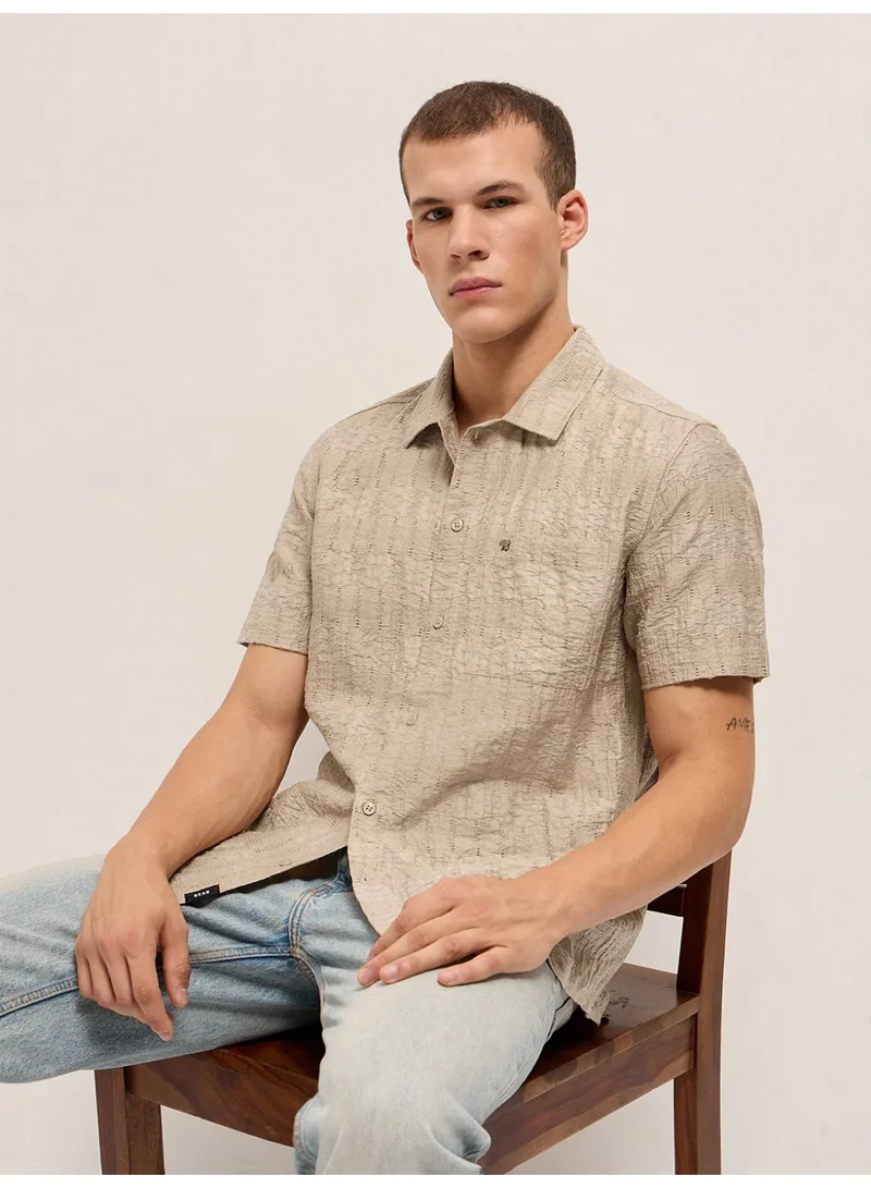 The Bear House  Men’s Classic Short Sleeve Casual Shirt – Lightweight, Breathable, and Designed for a Smart Yet Easygoing Look All Day Long for Men | Best Price UAE