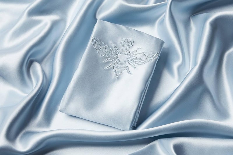 QUEEN BEE SILK - 2 Pack Silk Pillowcase for Hair and Skin - 22 Momme Mulberry Silk - Charmeuse Weave - Envelope Closure - Queen Size - Sky Blue - Image 3