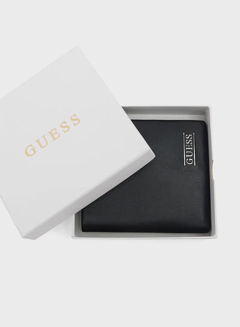 GUESS Casual Boston Bi-fold Wallet