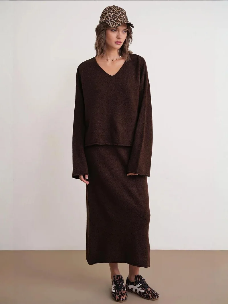MixRay Mixray V-neck Knitwear Sweater & Skirt Co-ord Set
